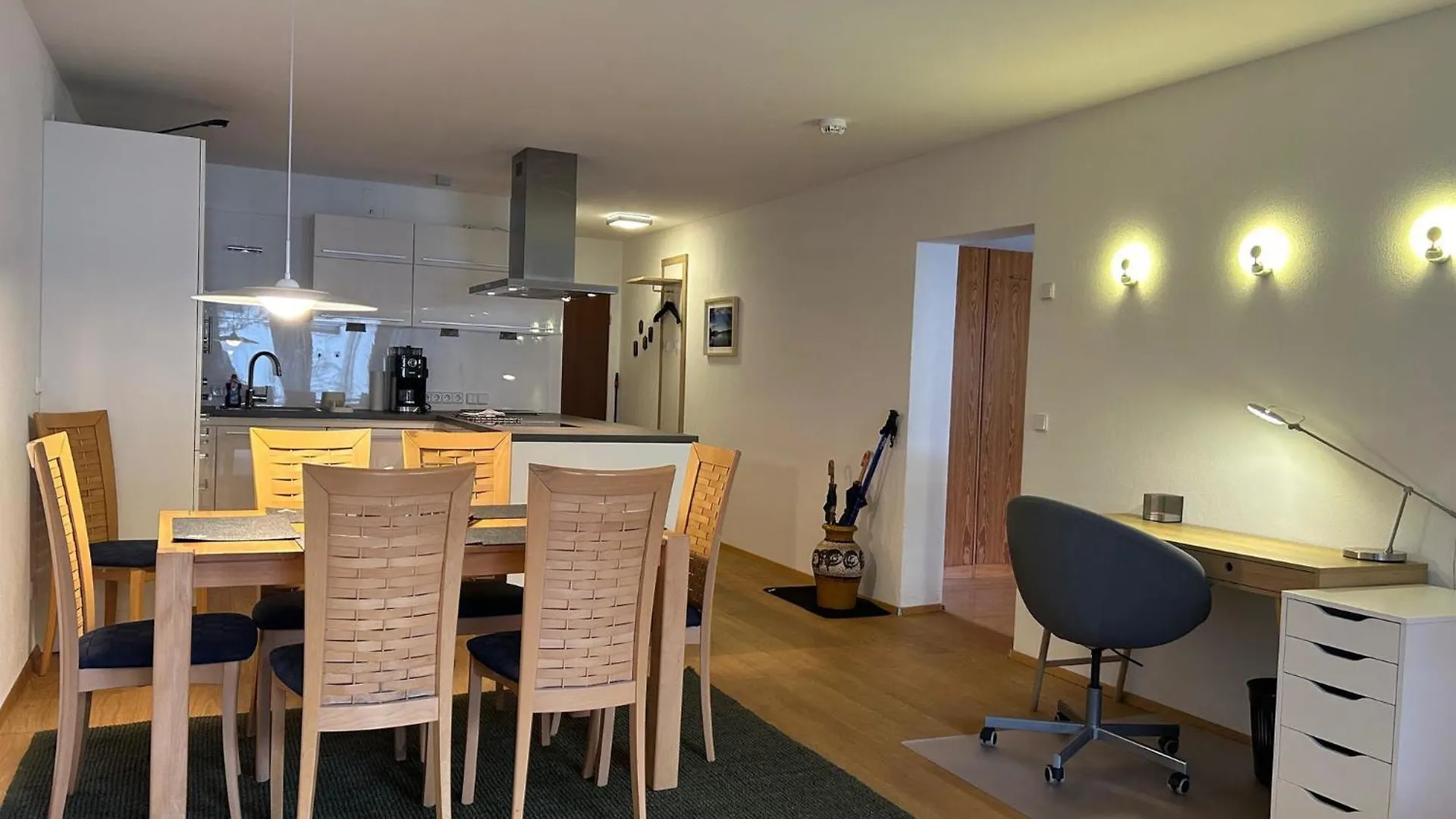 Appartement Gipfelblick Mit Hallenbad Und Sauna Bergen