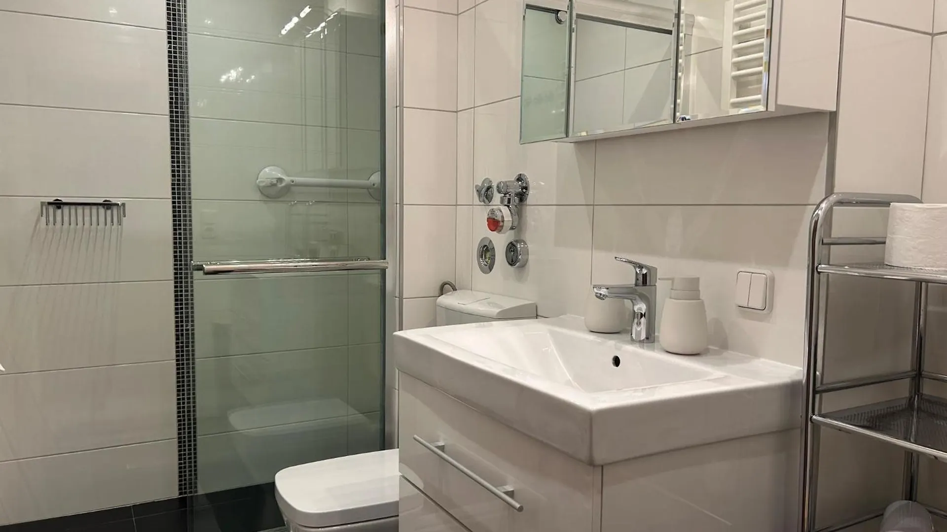 Gipfelblick Mit Hallenbad Und Sauna Bergen  Appartement